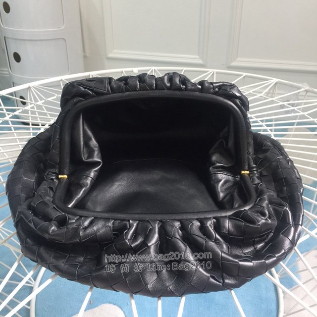 Bottega veneta高端女包 98062黑色 寶緹嘉粗格編織羊皮雲朵POUCH手拿包 BV經典款雲朵包  gxz1236